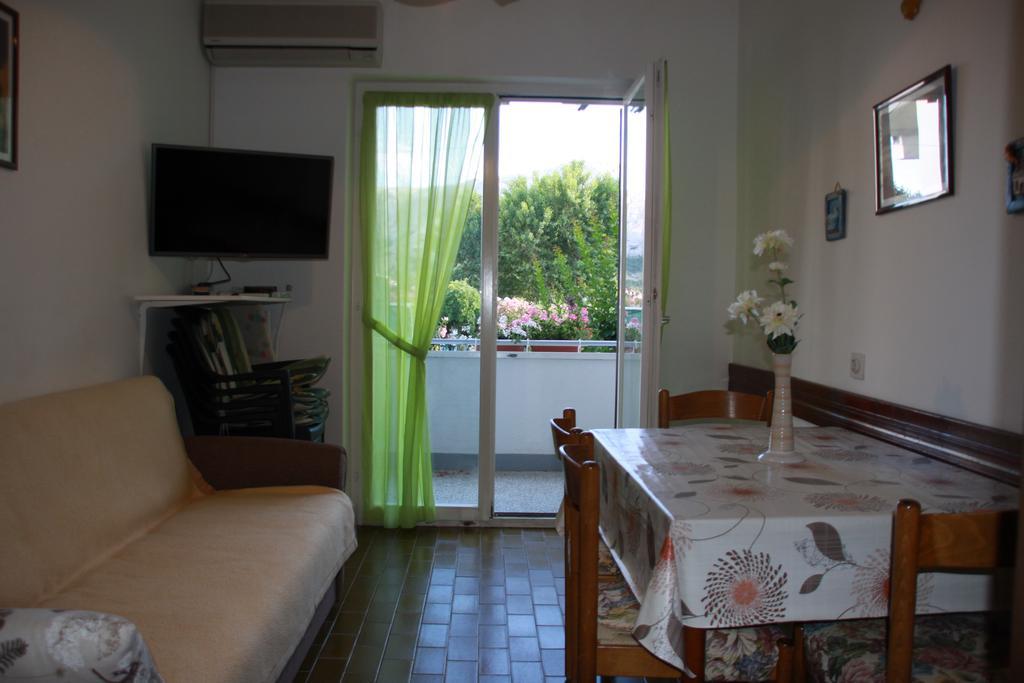 Mediterranean Oasis Apartments باشْكا المظهر الخارجي الصورة